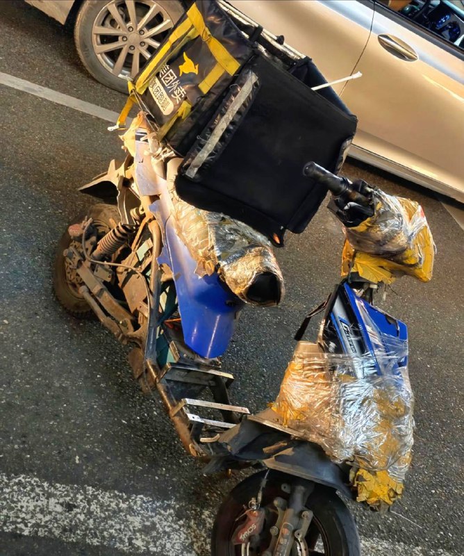 生活和车一样缝缝补补还能将就