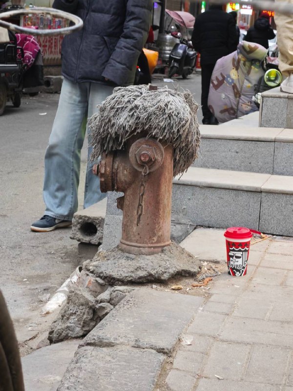 我居然还没有一个消防栓帅