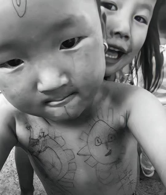 姑娘 我虽然没有一打五的本事 但是我撕破这天也要为你遮风挡雨