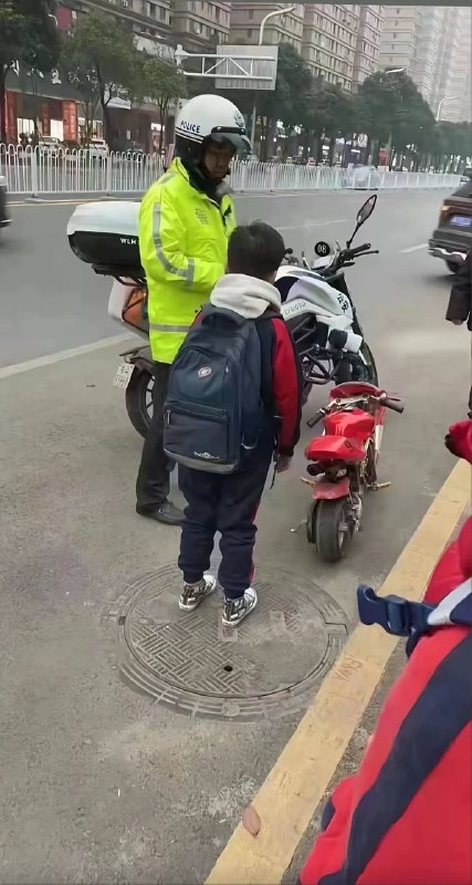 你好，知道犯什么事了吗？￼￼